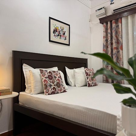 Villa By The Beach Goa บีนอลิม ภายนอก รูปภาพ
