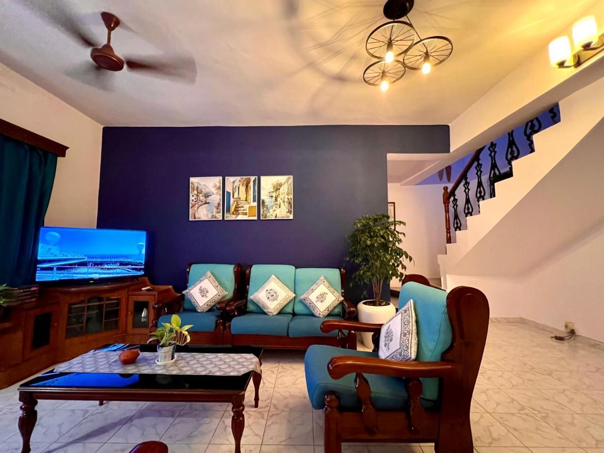 Villa By The Beach Goa บีนอลิม ภายนอก รูปภาพ