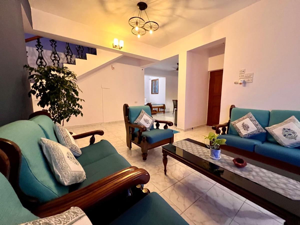 Villa By The Beach Goa บีนอลิม ภายนอก รูปภาพ