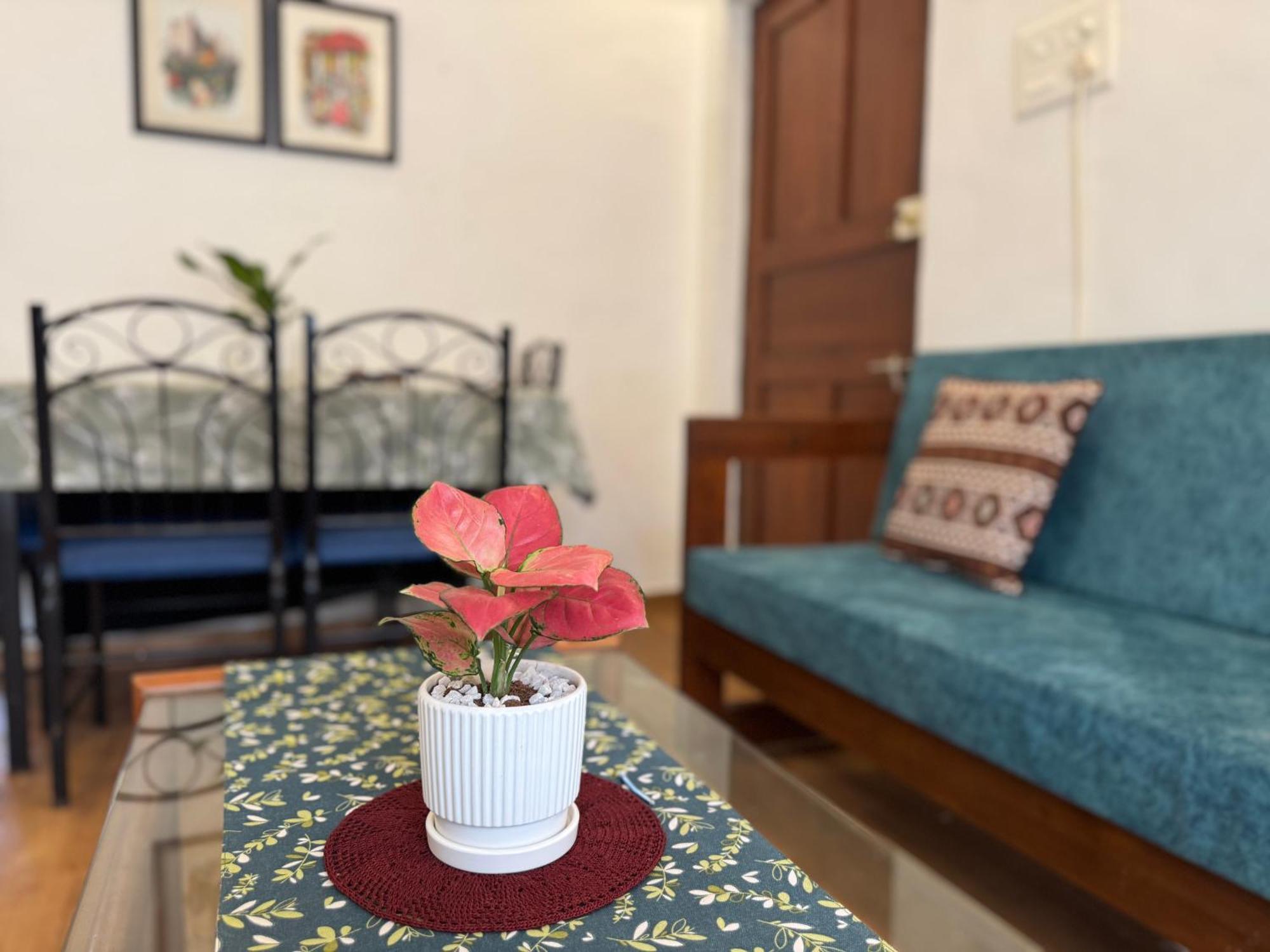 Villa By The Beach Goa บีนอลิม ภายนอก รูปภาพ