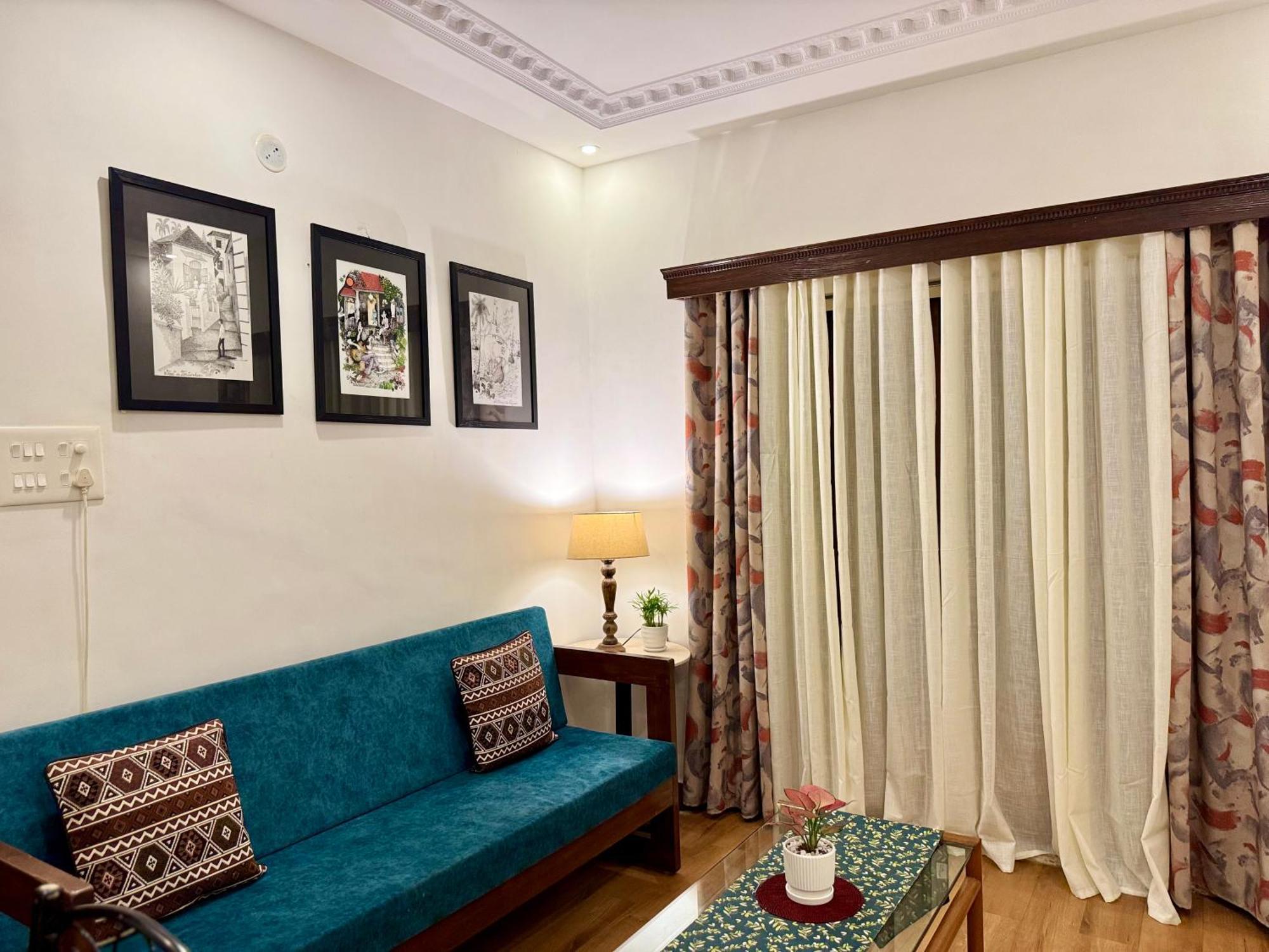 Villa By The Beach Goa บีนอลิม ภายนอก รูปภาพ