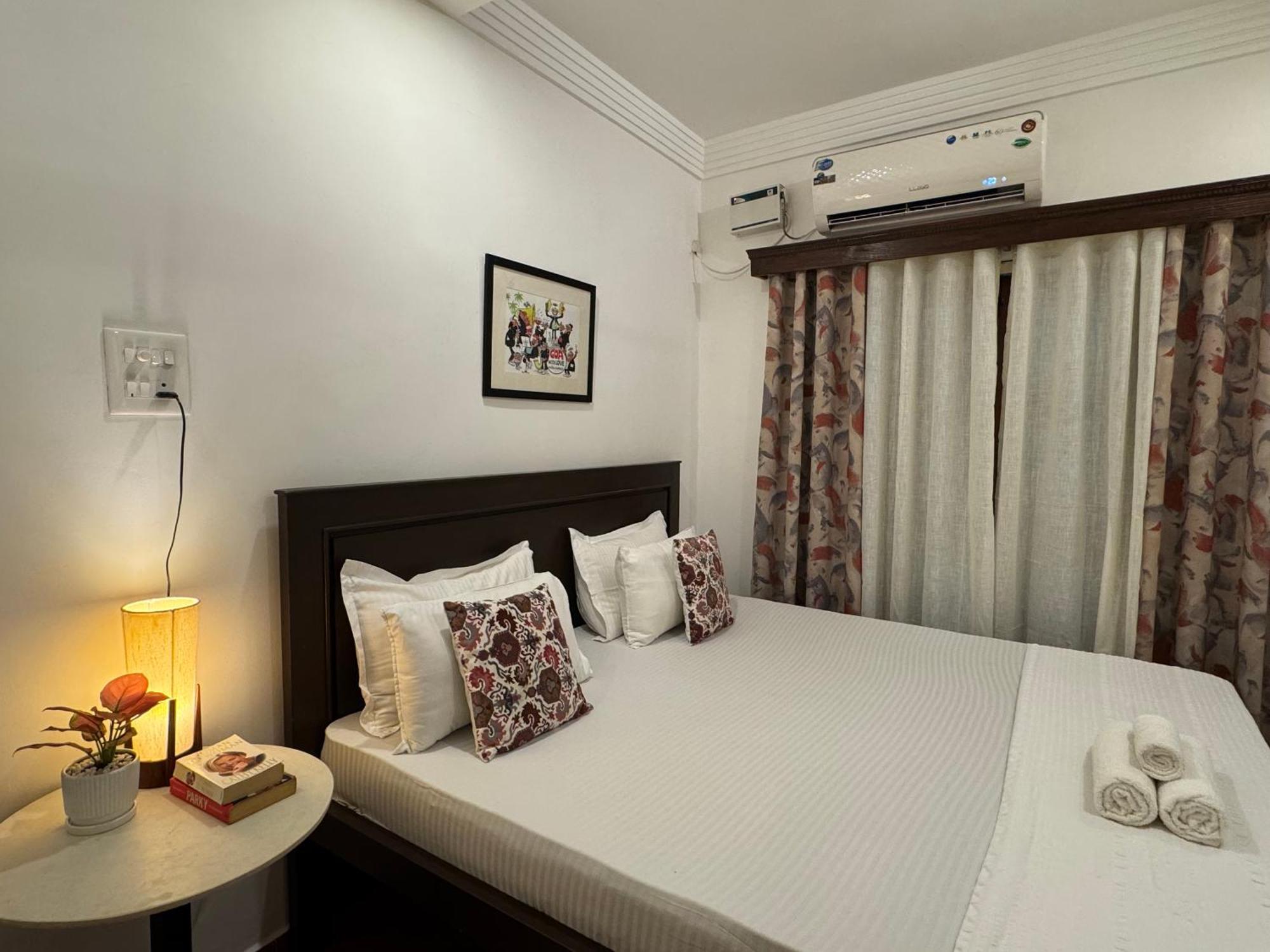 Villa By The Beach Goa บีนอลิม ภายนอก รูปภาพ